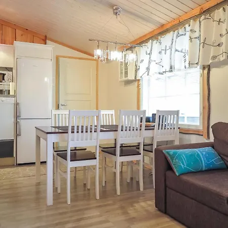 North Frontier 2-bedroom Chalet *