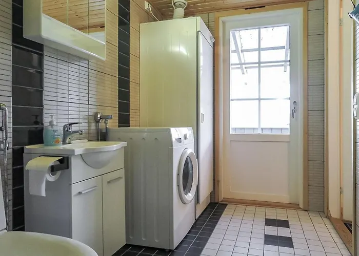 North Frontier 2-bedroom * サーリセルカ